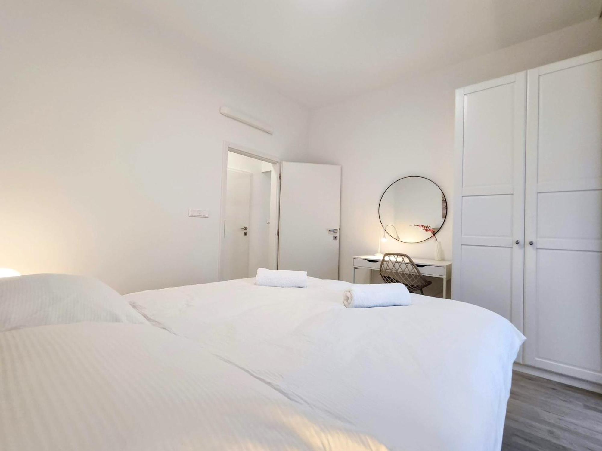 Wings - Brand New - Presidential Garden - Free Parking Apartment Bratislava Ngoại thất bức ảnh